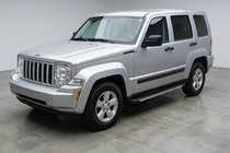 Jeep Cherokee/Liberty 2007–2013 Sivuportaat Maya V1 (2 kpl, alumiini) kuva 1