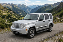 Jeep Cherokee/Liberty 2007–2013 Allmond Black sivuportaat (2 kpl, alumiini) kuva 1