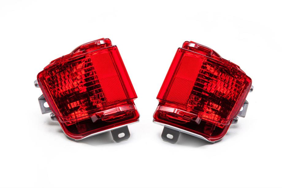 Toyota Land Cruiser 200 2007–2021 Takasumuvalot 2016+ (vakio) Image