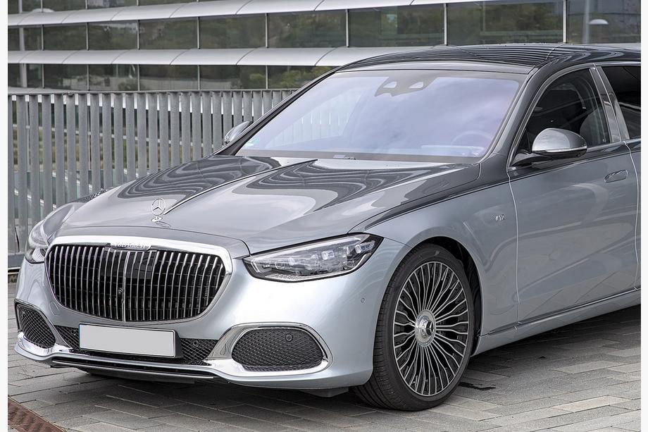 Mercedes S-class W223 2020– Maybach S680 korisarja (body kit) Image