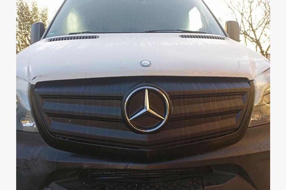 Mercedes Sprinter W906 2006–2018 Talvisuoja jäähdyttimen säleikköön V2 (2013↗) Image