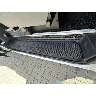 Polyuretaani EVA-kynnysmatot (mustat) Mercedes Sprinter W907/W910 2018– kuva 1