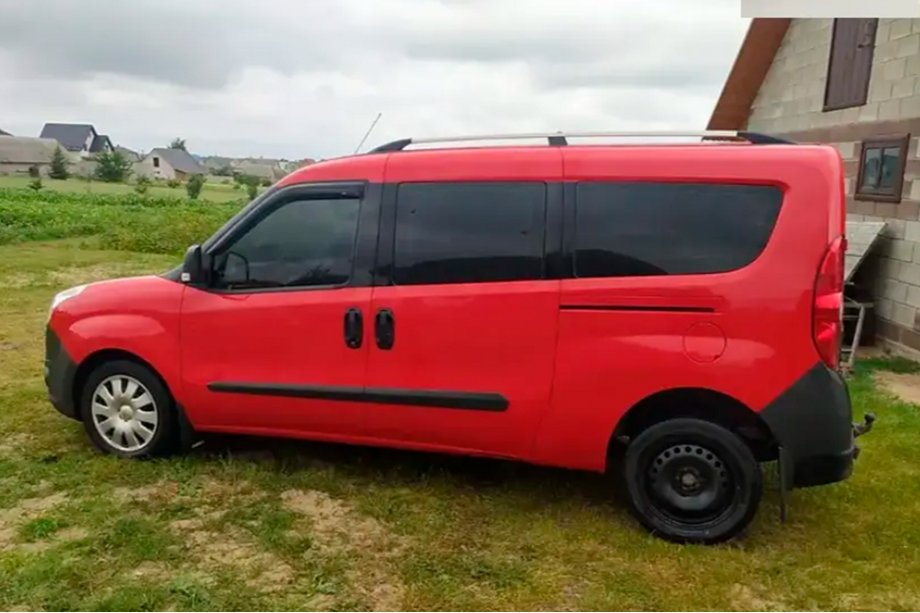 Opel Combo 2012–2018 Sivulasin tuuliohjaimet (2 kpl, HIC) Kuva 8