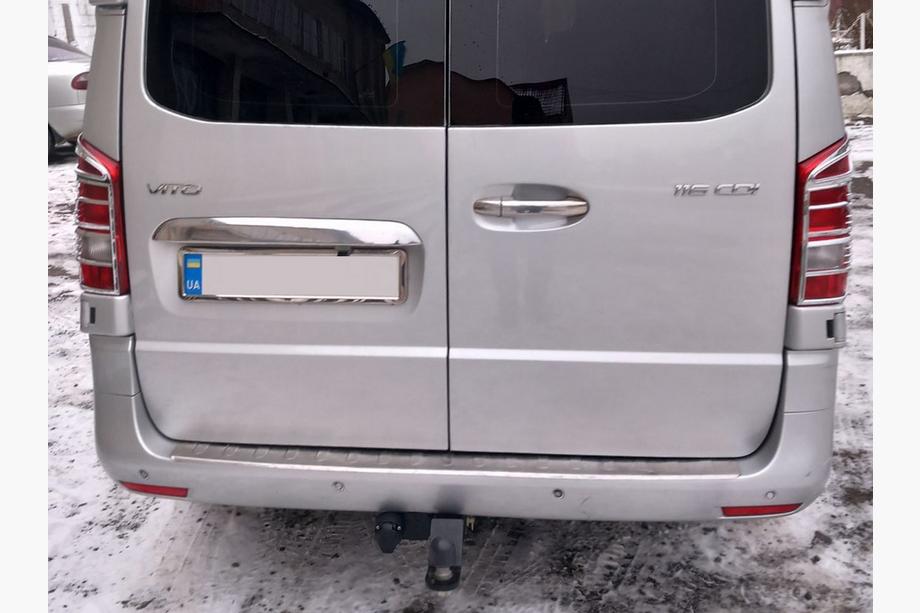 Mercedes Vito/V-class W447 2014– Takavalojen suojalistat (2 kpl, muovi) Image