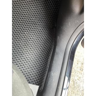 EVA-lattiamatot (mustat) Ford Fusion 2002–2012 kuva 2
