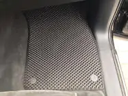 Audi Q7 2015–2026 EVA-lattiamatot (mustat) kuva 4