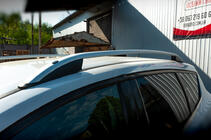 Ford Kuga/Escape 2013–2019 Skyport-kattokaiteet (harmaat) kuva 7