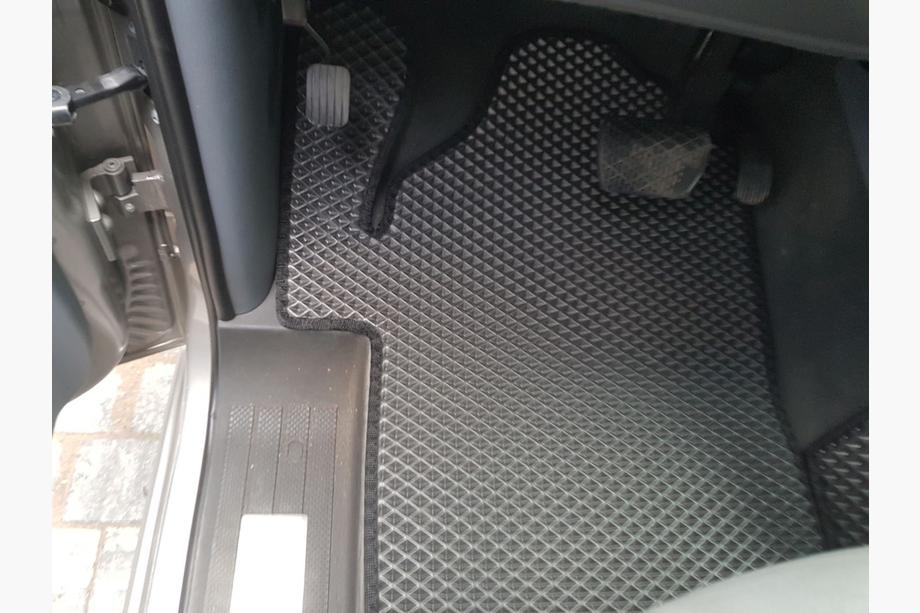 Mercedes Viano 2004–2014 EVA V2 automattosarja (vain nouto, täysi sisustasarja, musta) Kuva 13