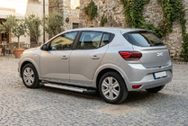 Dacia Sandero 2021– Sivuaskelmat Vision New Grey (2 kpl, alumiini) kuva 1