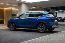 Nissan Qashqai 2021– Maydos V1 sivukynnykset (2 kpl, alumiini) kuva 1
