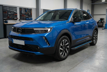 Opel Mokka 2021– Maya Blue sivuportaat (2 kpl, alumiini) kuva 1