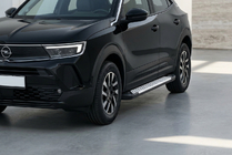 Opel Mokka 2021– Allmond Grey -sivukynnykset (2 kpl, alumiini) kuva 1