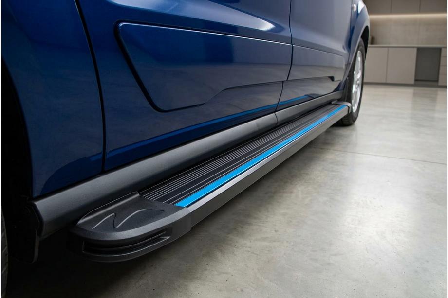 Volkswagen Caddy 2020– Maya Blue sivuportaat (2 kpl, alumiini) Vakiokiinnityssarja Image