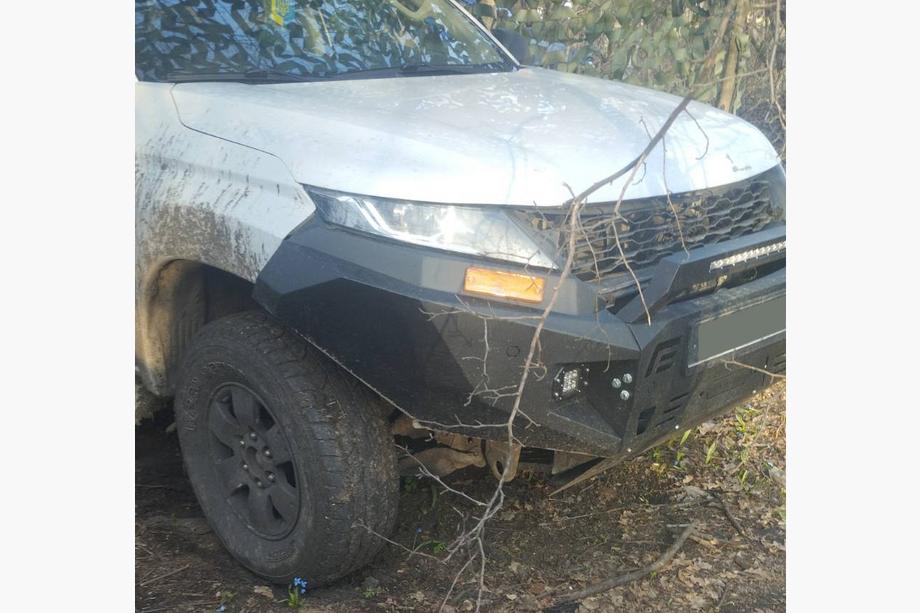 Mitsubishi L200 2015–2024 Etupuskuri ja pohjapanssari Dakar (2019+) Kuva 5