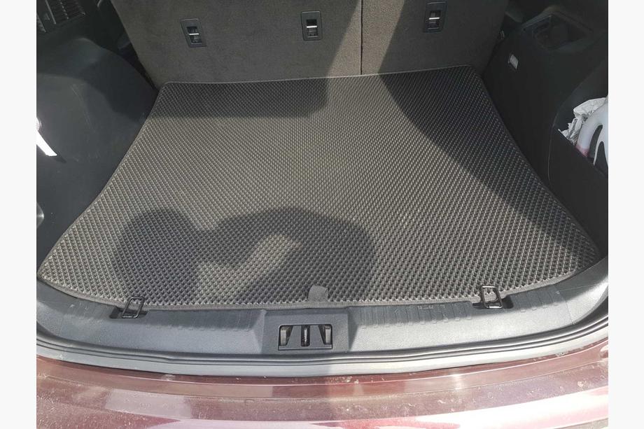 Ford Edge 2014–2024 EVA-tavaratilan matto (musta) Kuva 1