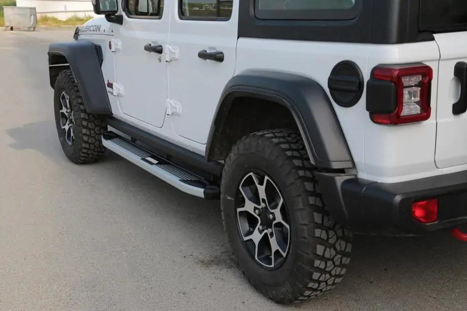 Jeep Wrangler 2018– Mevsim Grey sivuporrastangot (2 kpl, alumiini) Image