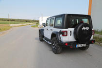Jeep Wrangler 2018– Tayga V2 sivukynnykset (2 kpl, alumiini) kuva 2