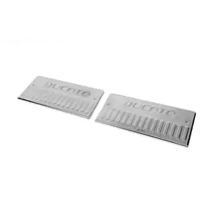 Sisäpuoliset kynnyslistat Carmos V3 (2 kpl, ruostumaton teräs) kuva 1