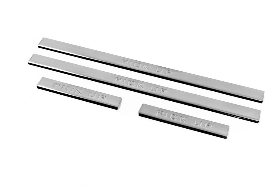 Nissan NP300 1999–2015 Carmos V3 kynnyslistat (4 kpl, ruostumaton teräs) Image