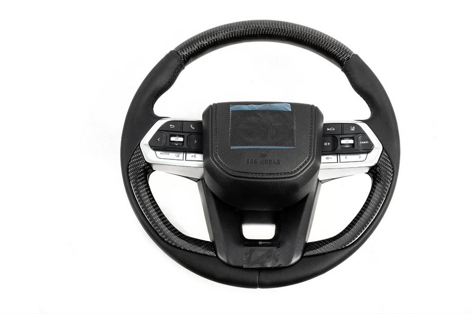 Toyota Land Cruiser 200 2007–2021 Ohjauspyörä airbagilla 2025-design (aito hiilikuitu) Image