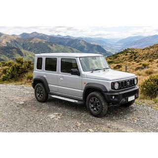Allmond Grey -sivukynnykset (2 kpl, alumiini) Suzuki Jimny 2018– kuva 1