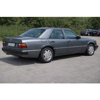 Pyöränkaarilistat 1989-1995 (4 kpl, mustat, ABS-muovi) kuva 3
