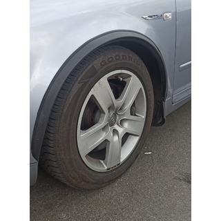 Pyöränkaarilistat (4 kpl, musta, ABS-muovi)