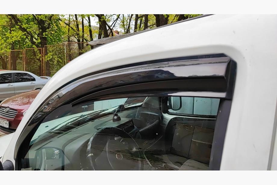 Fiat Doblo I 2005–2010 Tuuliohjaimet (2 kpl, Sunplex Sport) Image