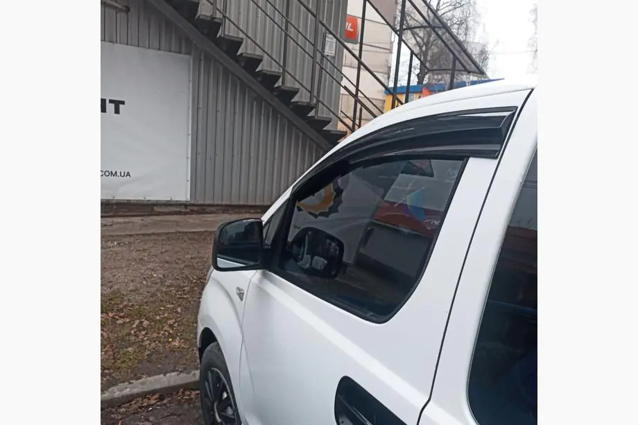Hyundai H300, H1, Starex 2008–2020 Tuuliohjaimet (2 kpl, Sunplex Sport) Image