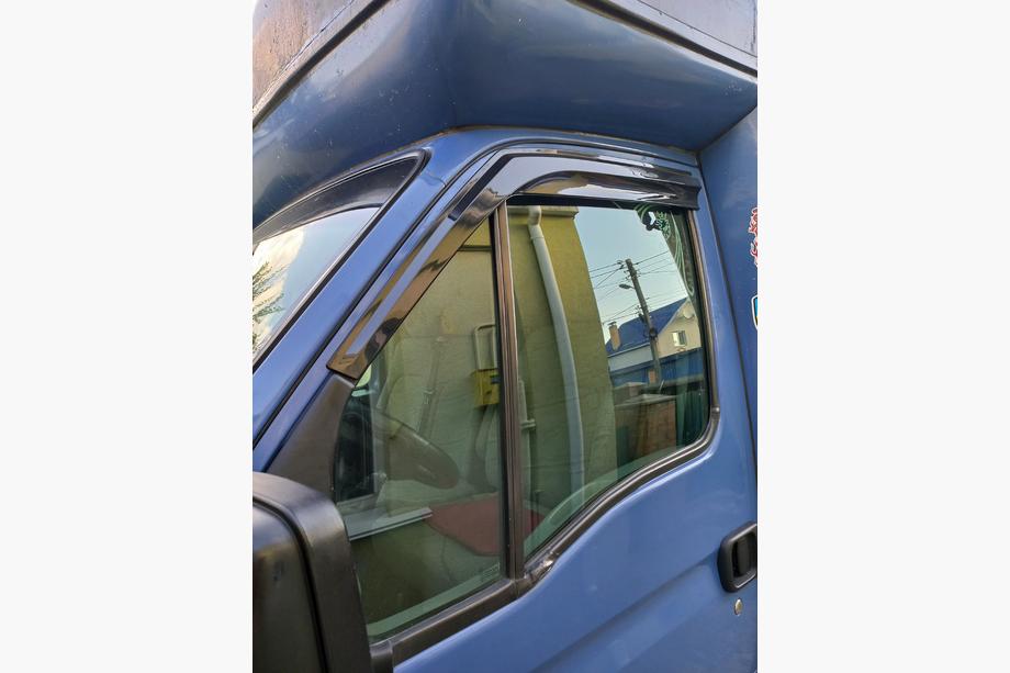 Renault Master 1998–2010 Tuuliohjaimet (2 kpl, Sunplex Sport) Image