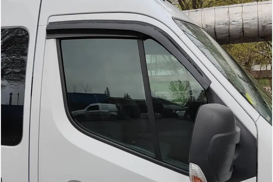 Nissan NV400 2010–2024 Tuuliohjaimet (2 kpl, Sunplex Sport) Image