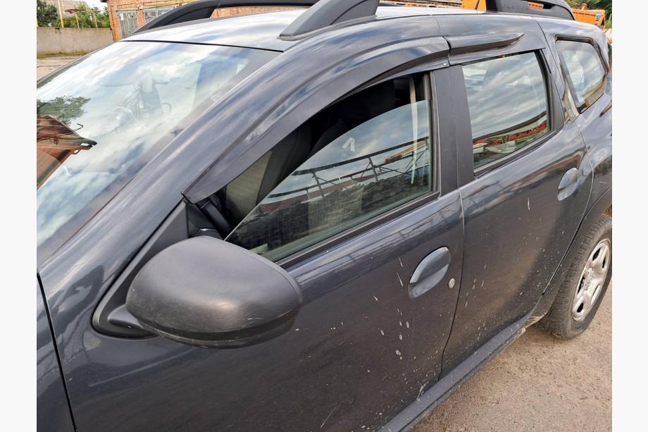 Dacia Duster 2008–2018 Ikkunatuuliohjaimet (4 kpl, Sunplex Sport) Image