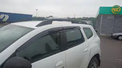 Dacia Duster 2018–2024 Ikkunatuuliohjaimet (4 kpl, Sunplex Sport) kuva 3
