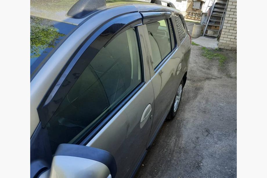 Dacia Logan MCV 2013–2020 Ikkunatuuliohjaimet (4 kpl, Sunplex Sport) Kuva 1