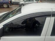 Dacia Sandero 2013–2020 Ikkunatuuliohjaimet (4 kpl, Sunplex Sport) kuva 3