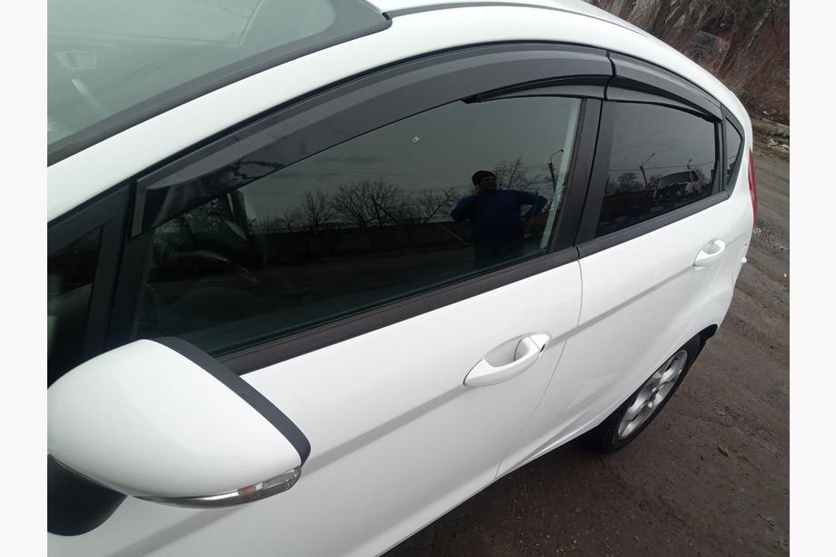 Ford Fiesta 2008–2017 Ikkunatuuliohjaimet (4 kpl, Sunplex Sport) Image