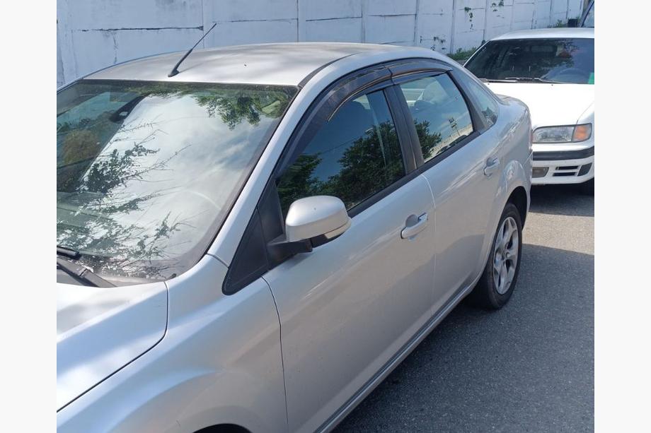 Ford Focus II 2005–2008 Sivulasin tuulisuojat SD/HB (4 kpl, Sunplex Sport) Image