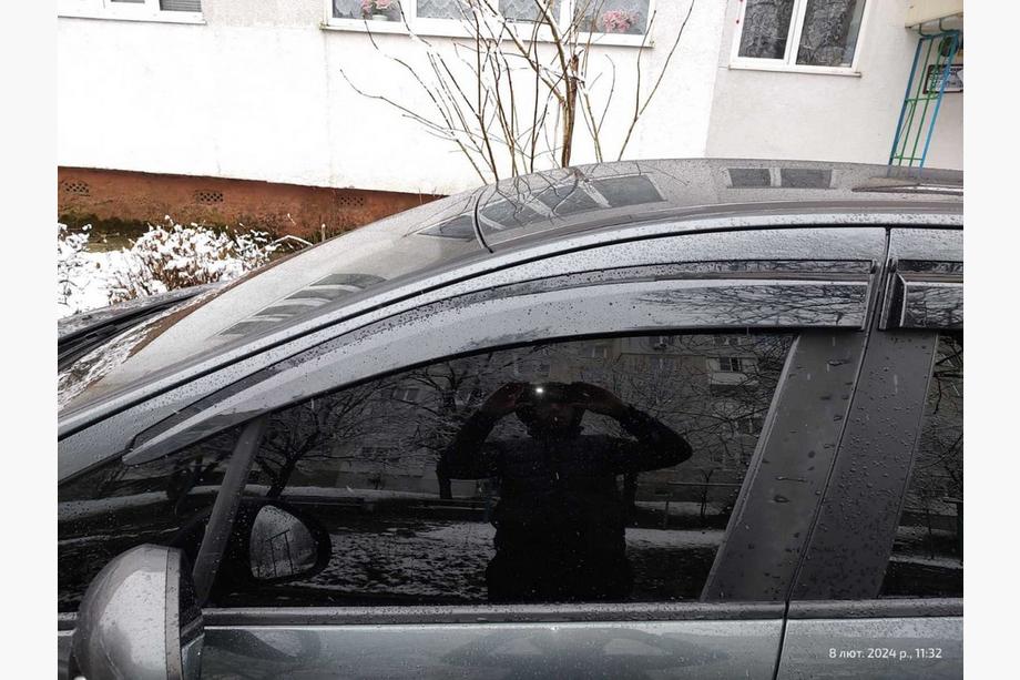 Peugeot 308 2007–2013 Ikkunatuuliohjaimet HB (4 kpl, Sunplex Sport) Image
