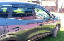 Renault Kadjar 2015–2022 Ikkunatuuliohjaimet (4 kpl, Sunplex Sport) kuva 5