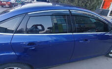 Ford Focus III 2011–2017 Tuuliohjaimet kromilistalla HB/Sedan (4 kpl, Sunplex Chrome) kuva 3