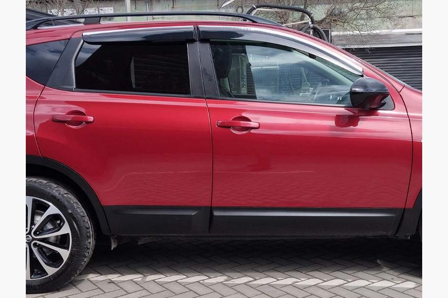 Nissan Qashqai 2007–2010 Ikkunatuuliohjaimet kromilistalla (4 kpl, Sunplex Chrome) Image