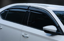 Skoda Superb 2015–2024 Sivulasi tuulenohjaimet kromilistalla SD (4 kpl, Sunplex Chrome) kuva 1
