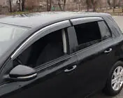 Volkswagen Golf 5 2003–2009 Ikkunatuuliohjaimet kromilistalla (4 kpl, Sunplex Chrome) kuva 8