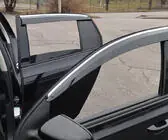 Volkswagen Golf 5 2003–2009 Ikkunatuuliohjaimet kromilistalla (4 kpl, Sunplex Chrome) kuva 9