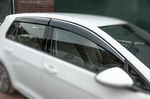 Volkswagen Golf 7/E-Golf 2012–2020 Ikkunatuuliohjaimet kromilistalla HB (4 kpl, Sunplex Chrome) kuva 2