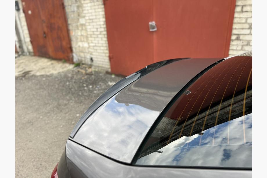 Peugeot 301 2012– Lip-spoileri (Sunplex, musta) (118,5 cm x 5,5 cm) Image