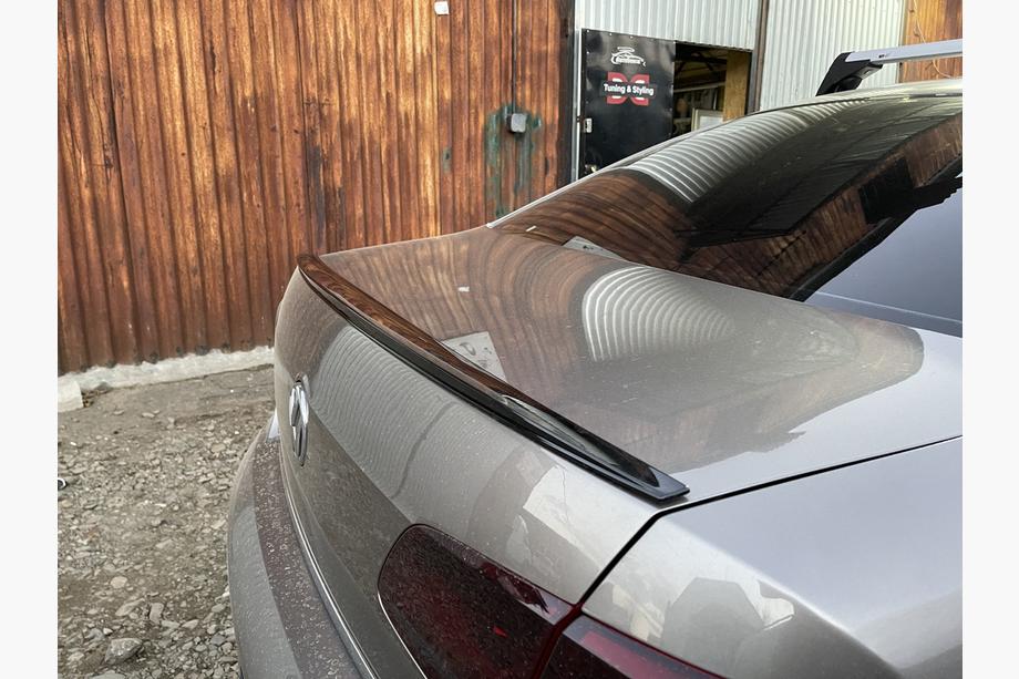 Volkswagen Passat B7 2012–2015 Lip-spoileri (Sunplex, musta, EU-malleihin) (115,8 cm x 6,3 cm) Image