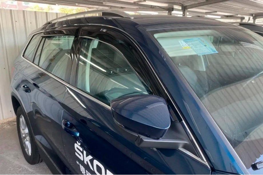 Skoda Kodiaq 2016–2023 Ikkunadeflektorit (4 kpl, HIC) Image