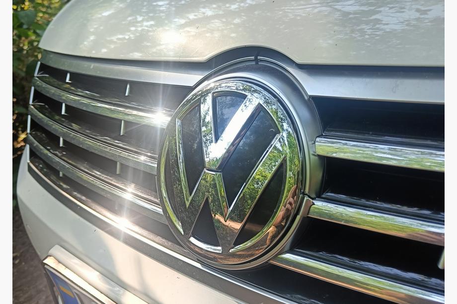 Volkswagen Passat CC 2008–2017 Etumerkki (2012+, OEM-tyylinen) Kuva 1