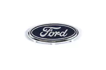 Ford Fiesta 2002–2008 Etumerkki (kiinnitys klipseillä) kuva 2